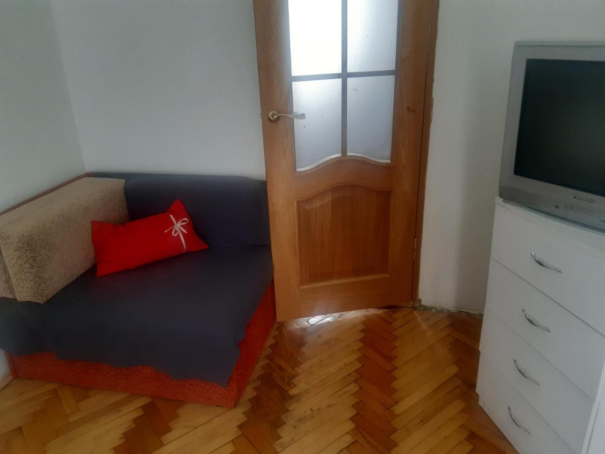 Квартира На Кулиша 41 Lviv Buitenkant foto